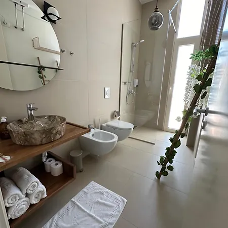 Palms Villa *